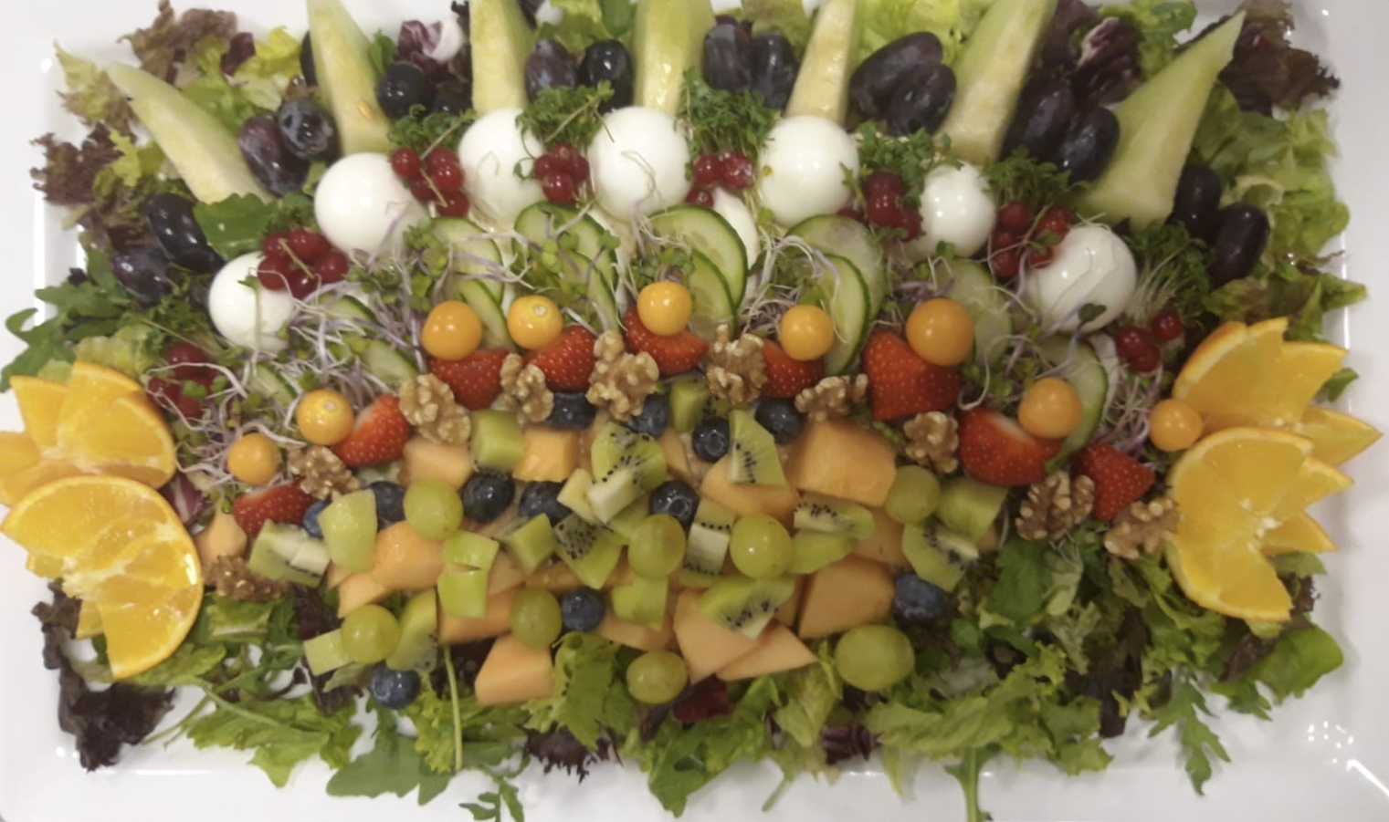 Avondeten Omgaan met analoog Waldorf salade (vegetarisch) v/a 4 pers. prijs p.p. - Twin Catering